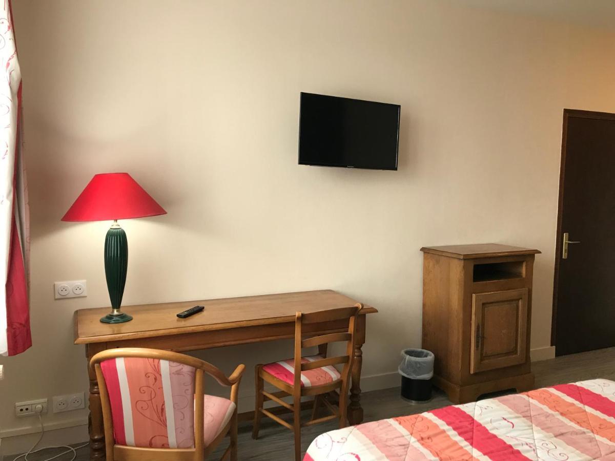 Logis La Villa Des Houx Aumale Экстерьер фото